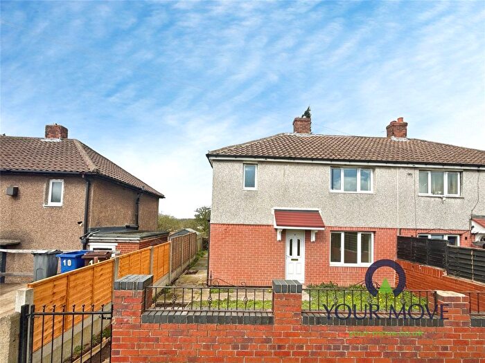 3 Bedroom Semi Detached House For Sale In Coronation Avenue, Grimethorpe, Barnsley, S72