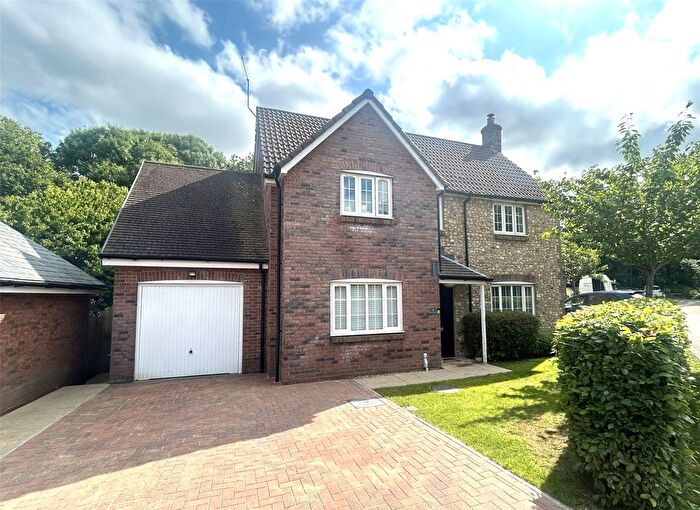 5 Bedroom Detached House For Sale In Heron Close, Chard, TA20