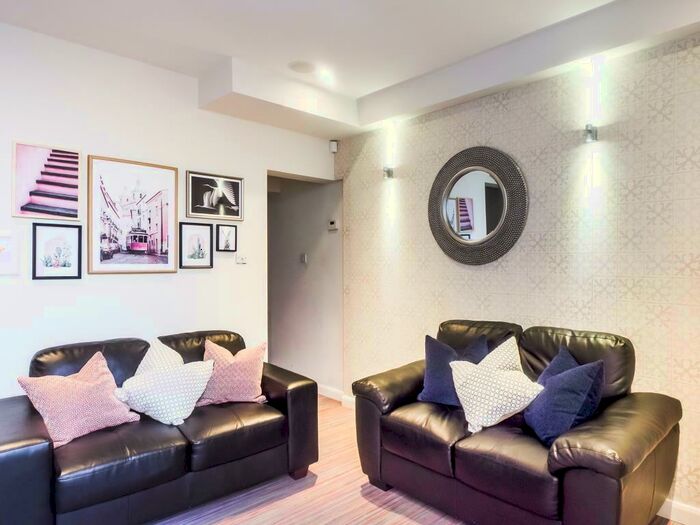 4 Bedroom Terraced House To Rent In Ashford Street, Stoke, ST4