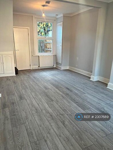 2 Bedroom Terraced House To Rent In Moselle Avenue, London, N22