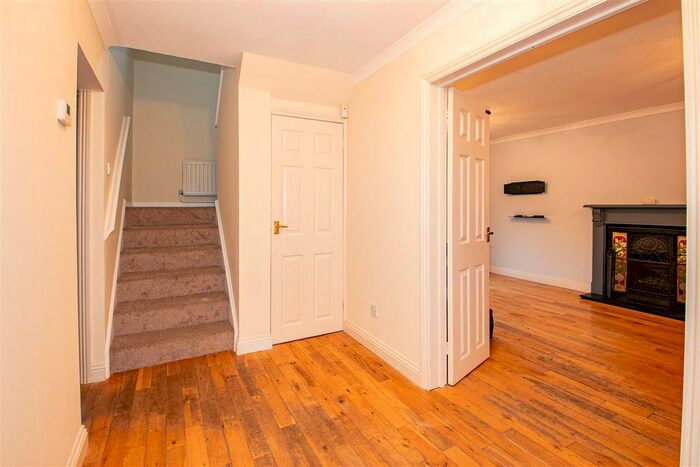 4 Bedroom Detached House To Rent In Hopkins Close, Milton Keynes Village, Milton Keynes, MK10