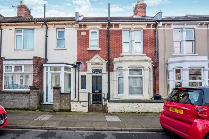 3 Bedroom Terraced House To Rent In Queens Road, Portsmouth, PO2