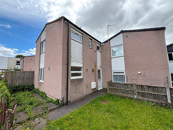 3 Bedroom End Terrace House For Sale In Waltondale, Telford, Shropshire, TF7