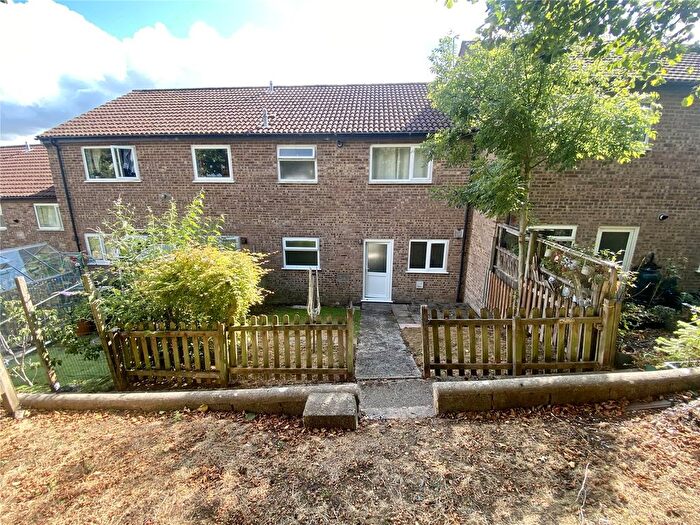 1 Bedroom Flat For Sale In Peards Down Close, Barnstaple, Devon, EX32