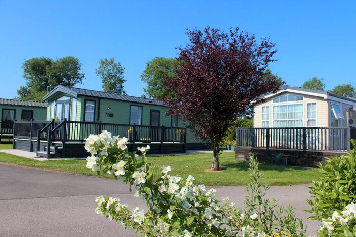 2 Bedroom Mobile/park Home For Sale In Coneysthorpe, York, YO60