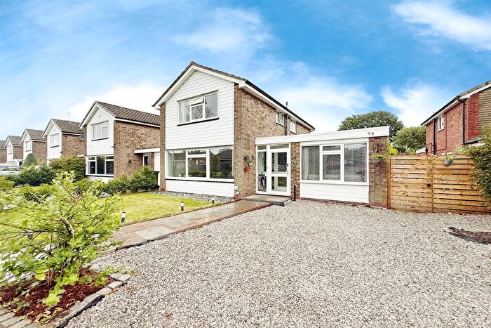 3 Bedroom Link Detached House For Sale In Malmesbury Road, Cheadle Hulme, SK8