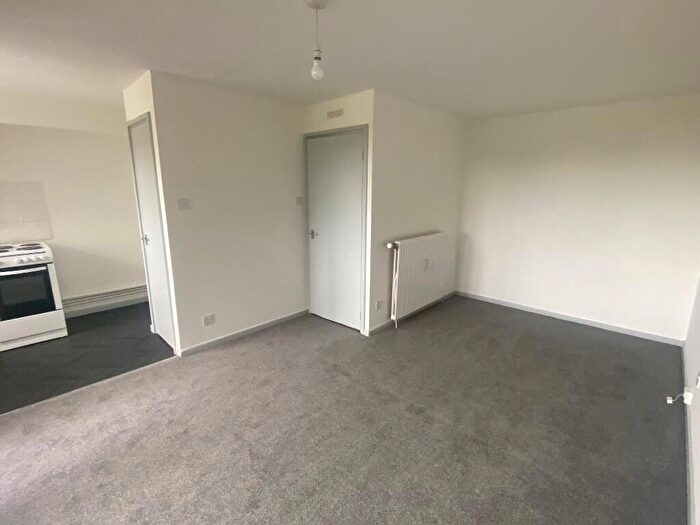 Studio To Rent In Cottesmore House, Browns Green, Birmingham, B20
