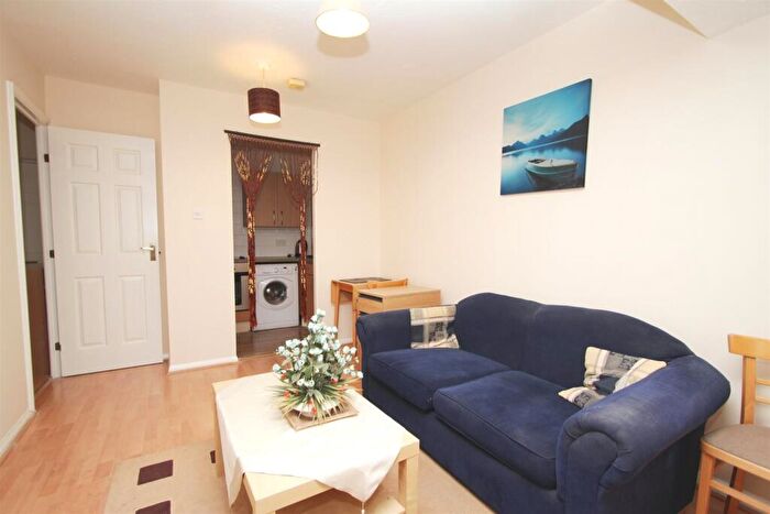 2 Bedroom Apartment To Rent In Goosander Court, Colindale, London, NW9