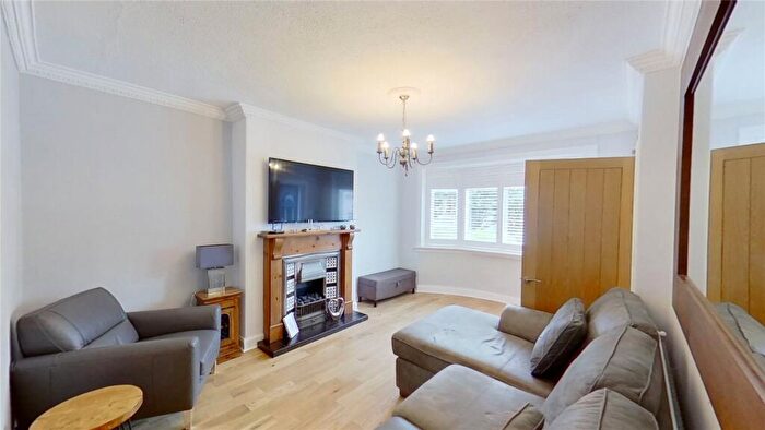 3 Bedroom Terraced House To Rent In Claremont Bank, Edinburgh, EH7