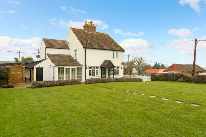 2 Bedroom Semi-Detached House To Rent In Gorse Road Orpington, BR5