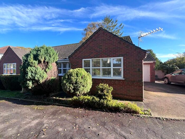 2 Bedroom Semi-Detached Bungalow To Rent In High Street, North Thoresby, Grimsby, DN36