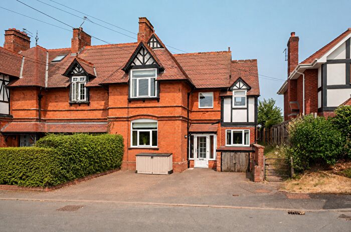 3 Bedroom End Terrace House For Sale In Woodbury Road, Exeter, EX3