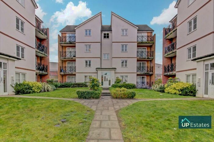 2 Bedroom Ground Flat To Rent In Poppleton Close, Earlsdon, Coventry, CV1