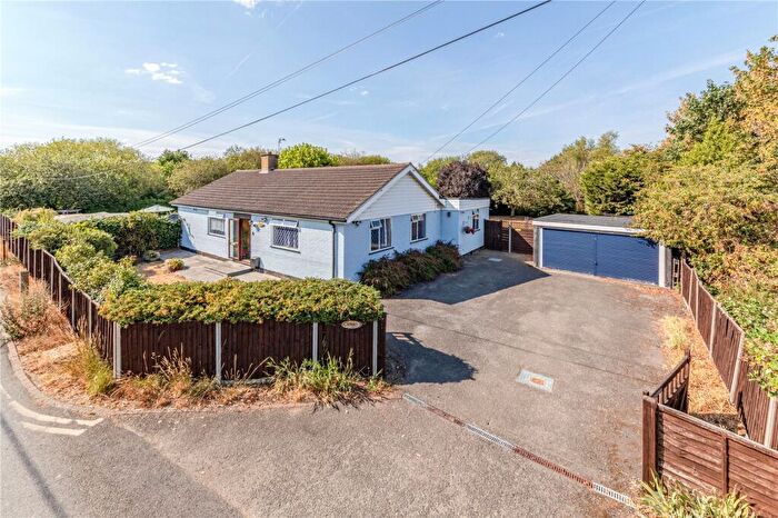 4 Bedroom Bungalow For Sale In Moated Farm Drive, New Haw, Addlestone, Surrey, KT15