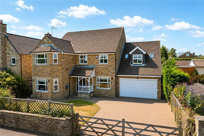 5 Bedroom Detached House For Sale In Poole Lane, Burton Salmon, Leeds, North Yorkshire, LS25