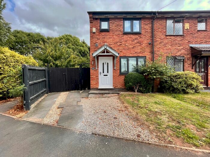 2 Bedroom Semi-Detached House To Rent In Vintage Close, Birmingham, B34