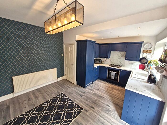 3 Bedroom Semi-Detached House To Rent In Auburn Grove, Blackpool, FY1