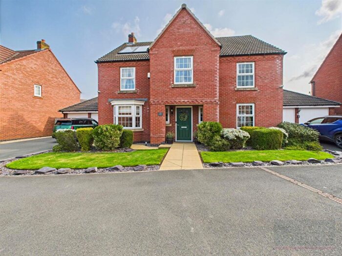 4 Bedroom Detached House For Sale In Marmion Close, Farndon Fields, Market Harborough, LE16