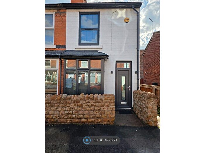 2 Bedroom End Of Terrace House To Rent In Mafeking Street, Nottingham, NG2