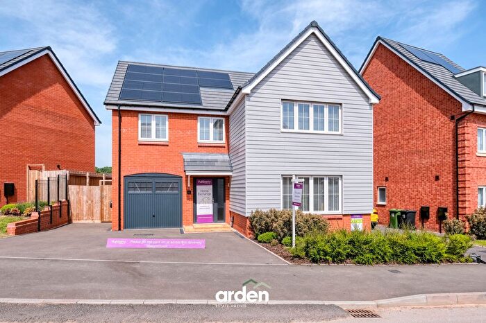 4 Bedroom Detached House For Sale In Whitford Road, Bromsgrove, B61