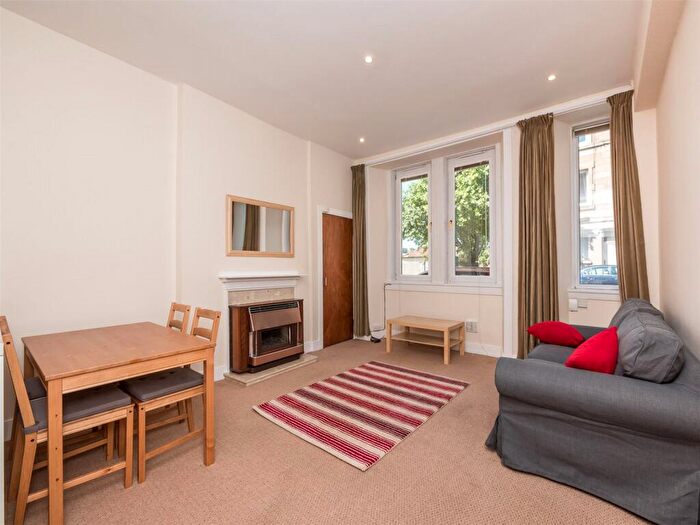 1 Bedroom Flat To Rent In Broughton Road, Edinburgh, EH7
