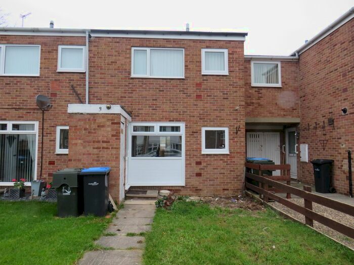 1 Bedroom Flat To Rent In Columbine Close, Marton-In-Cleveland, Middlesbrough, TS7
