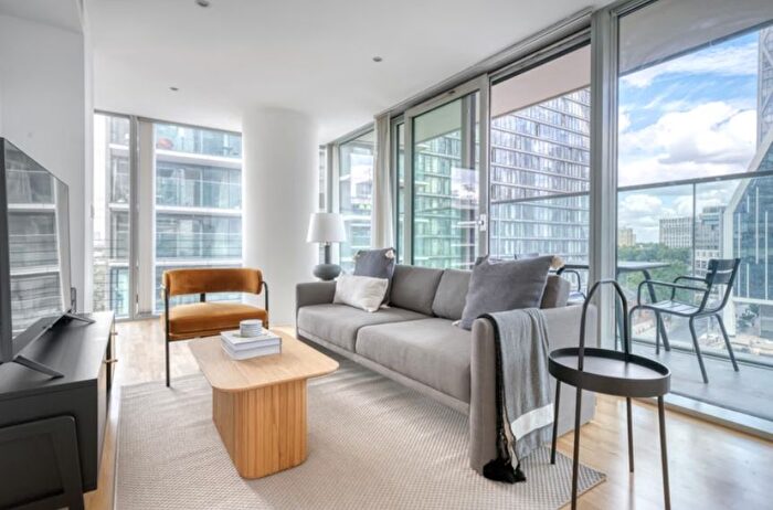 1 Bedroom Flat To Rent In Marsh Wall, London, E14
