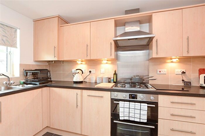 1 Bedroom Maisonette For Sale In Loxford Close, Caterham, Surrey, CR3