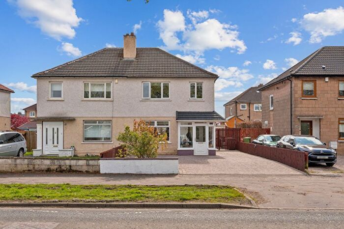 3 Bedroom Semi Detached House For Sale In Canniesburn Road, Bearsden, G61