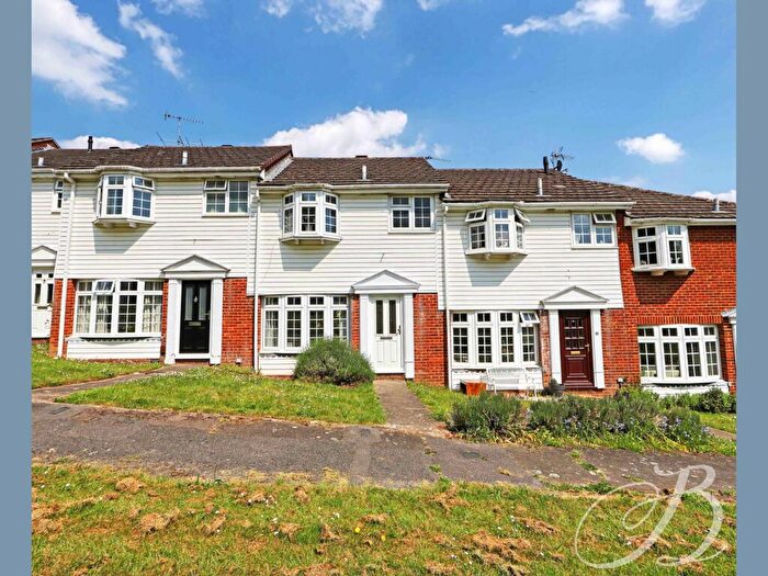 3 Bedroom Terraced House For Sale In Brill Close, Marlow, SL7