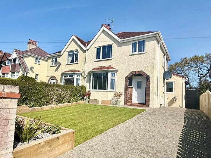 3 Bedroom House For Sale In St. Georges Drive, Deganwy, Conwy, LL31