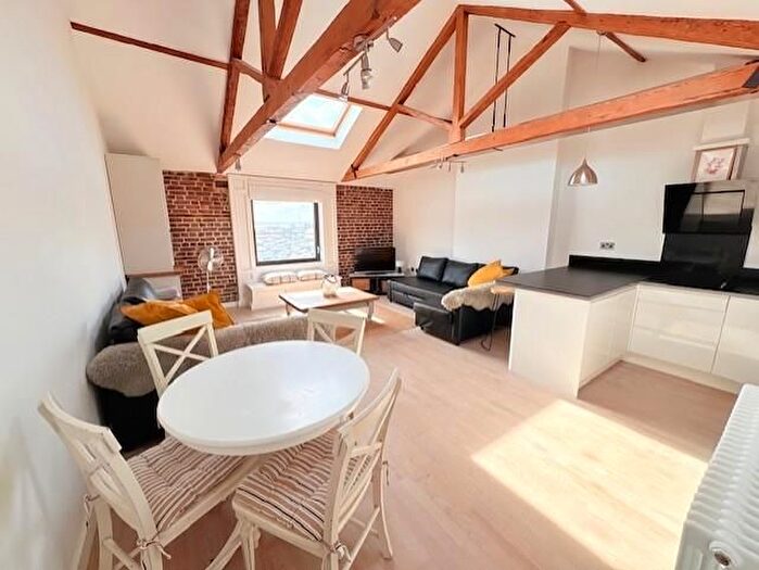 1 Bedroom Flat To Rent In Harbour Parade, Ramsgate, CT11