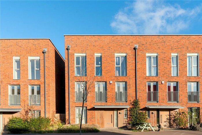 4 Bedroom Semi-Detached House For Sale In Renard Way, Trumpington, Cambridge, CB2