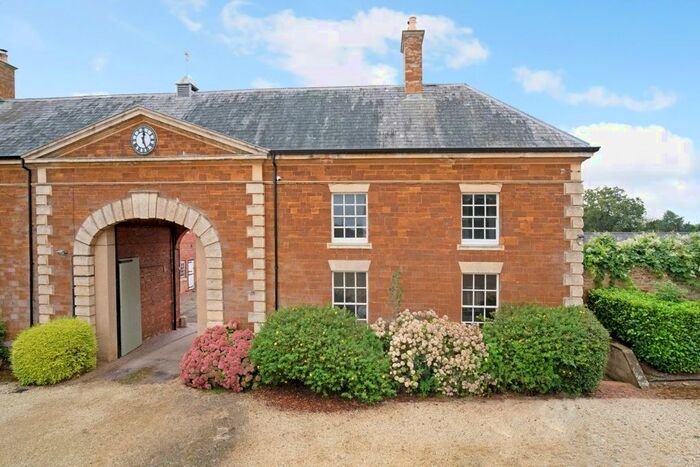 2 Bedroom Cottage To Rent In Banbury Lane, Thorpe Mandeville, Banbury, OX17