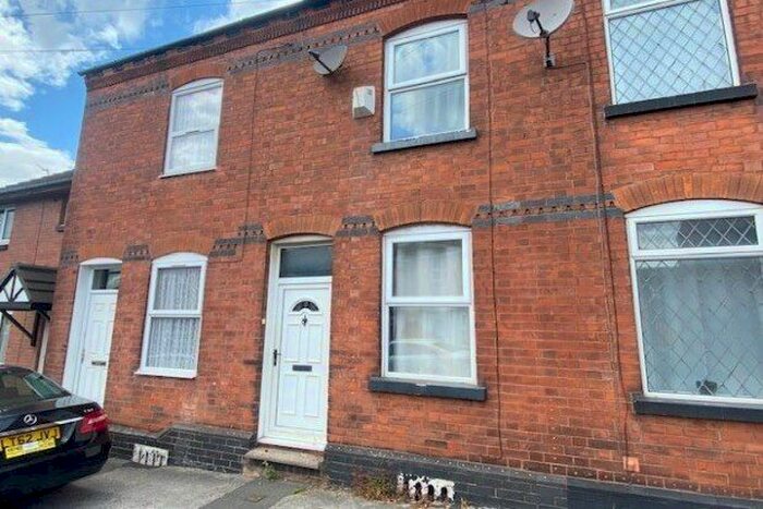 2 Bedroom Property To Rent In Lime Street, Walsall, WS1