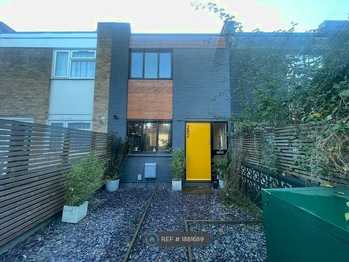 3 Bedroom Terraced House To Rent In Murchison Road, London, E10