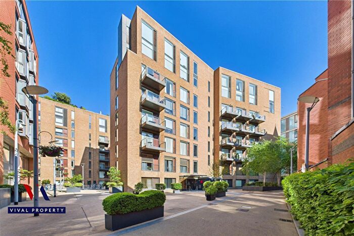 1 Bedroom Flat To Rent In Grosvenor Waterside, Belgravia, SW1W