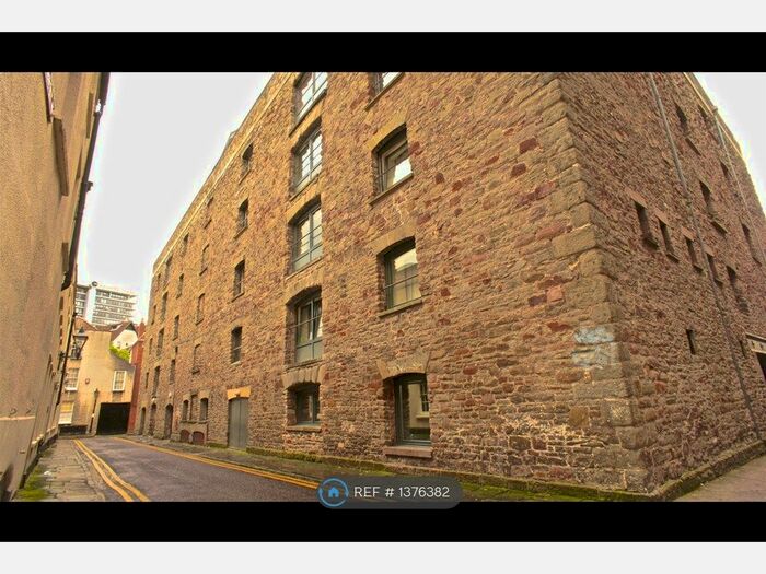 1 Bedroom Flat To Rent In Protheroes House, Bristol, BS1