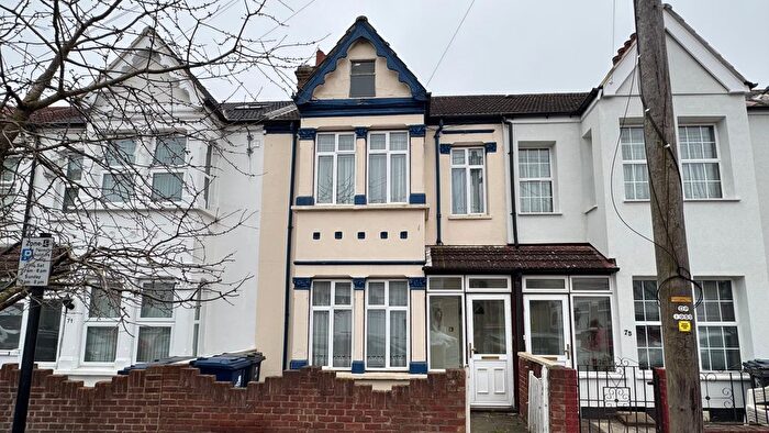3 Bedroom Terraced House For Sale In Southall, Middlesex, UB1