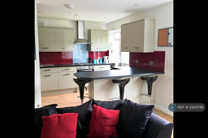 5 Bedroom Terraced House To Rent In Taverner Place, Chichester, PO19