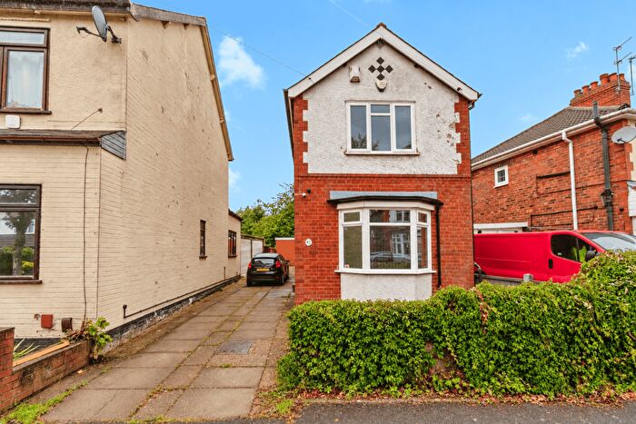 3 Bedroom Detached House For Sale In Victoria Road, Wednesfield, Wolverhampton, WV11
