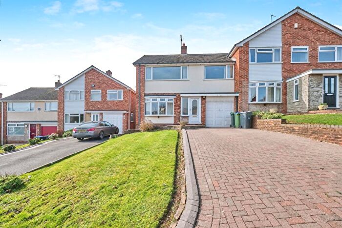 4 Bedroom Semi-Detached House For Sale In Longleat, Birmingham, B43