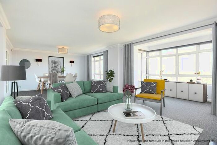 4 Bedroom Flat To Rent In Richmond Hill, Richmond, TW10