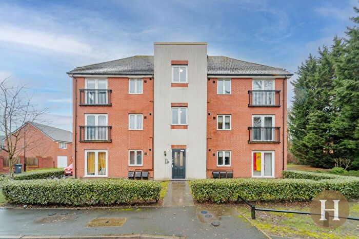 2 Bedroom Flat For Sale In Wicket Drive, Birmingham, B16