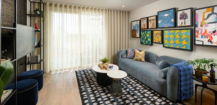 2 Bedroom Flat For Sale In London, Poplar, E14