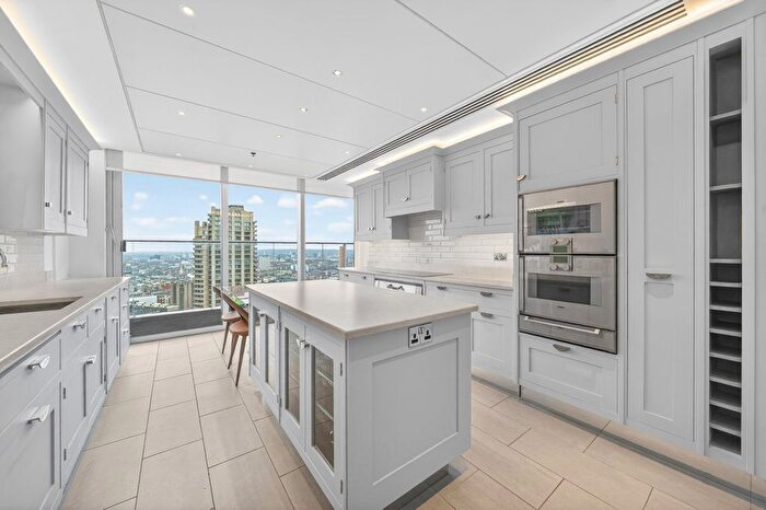 3 Bedroom Flat To Rent In Moor Lane, Cripplegate, EC2Y
