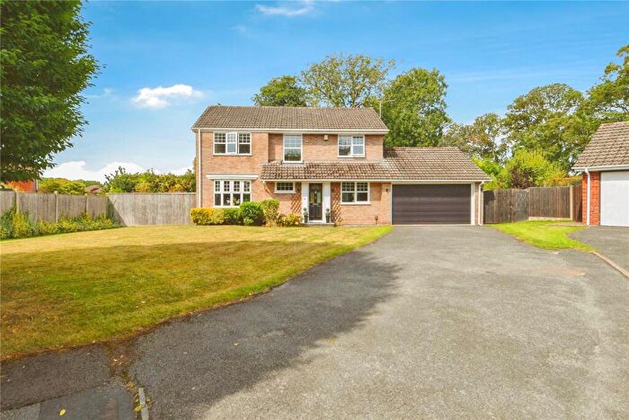 4 Bedroom Detached House For Sale In Sutton Hall Drive, Little Sutton, Ellesmere Port, CH66