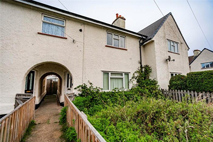 3 Bedroom Terraced House For Sale In Armstrong Street, Grimsby, Lincolnshire, DN31