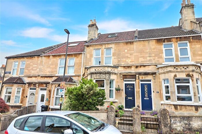 3 Bedroom Terraced House For Sale In Ringwood Road, Oldfield Park, Bath, BA2