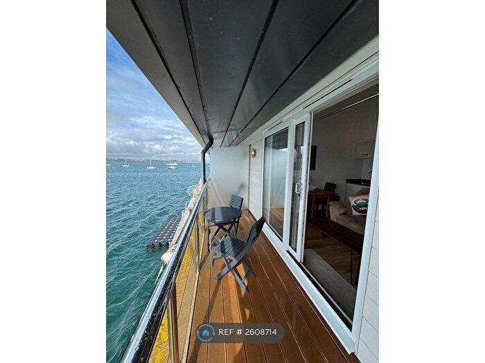 1 Bedroom Flat To Rent In Crabbers Wharf, Portland, DT5